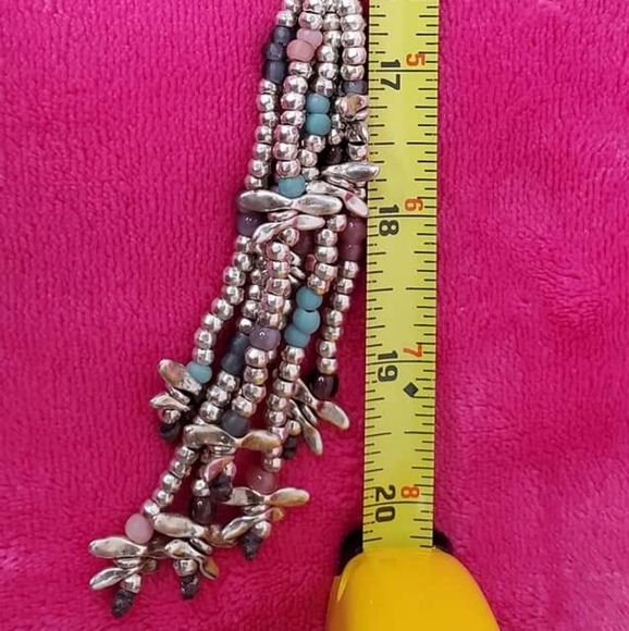 Uno De 50 Jellyfish Style Firefly Necklace With Color & Silver - Picture 9 of 9